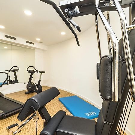 Rooms Oasis Life Split Luaran gambar