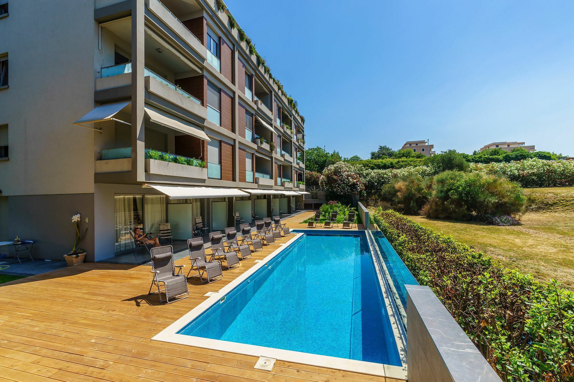 Rooms Oasis Life Split Luaran gambar