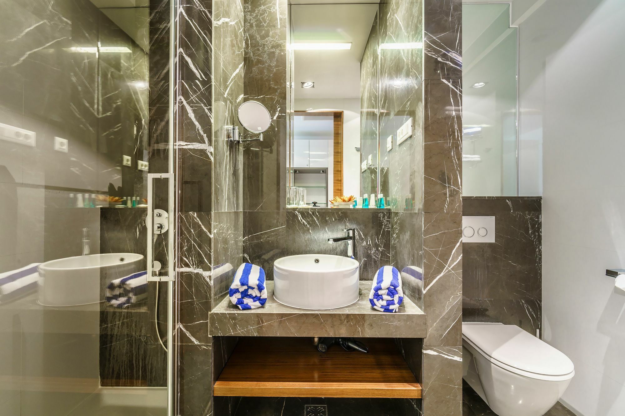 Rooms Oasis Life Split Luaran gambar